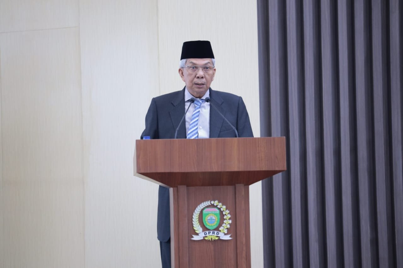 MY Sampaikan Jawaban Gubernur terhadap Pandangan Umum Fraksi-Fraksi DPRD terkait APBD 2023 MY Sampaikan Jawaban Gubernur terhadap Pandangan Umum Fraksi-Fraksi DPRD terkait APBD 2023