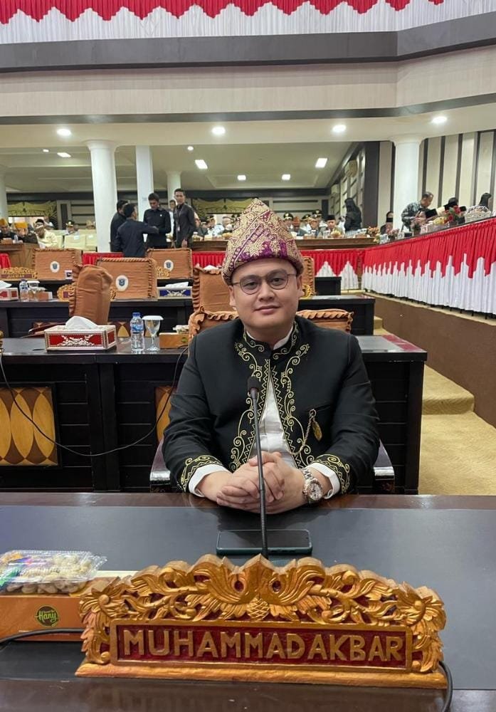 Ketua Fraksi Golkar DPRD OKI Muhammad Akbar, SE Harapkan PDAM Lebih Profesional Dan Teliti Ketua Fraksi Golkar DPRD OKI Muhammad Akbar, SE Harapkan PDAM Lebih Profesional Dan Teliti