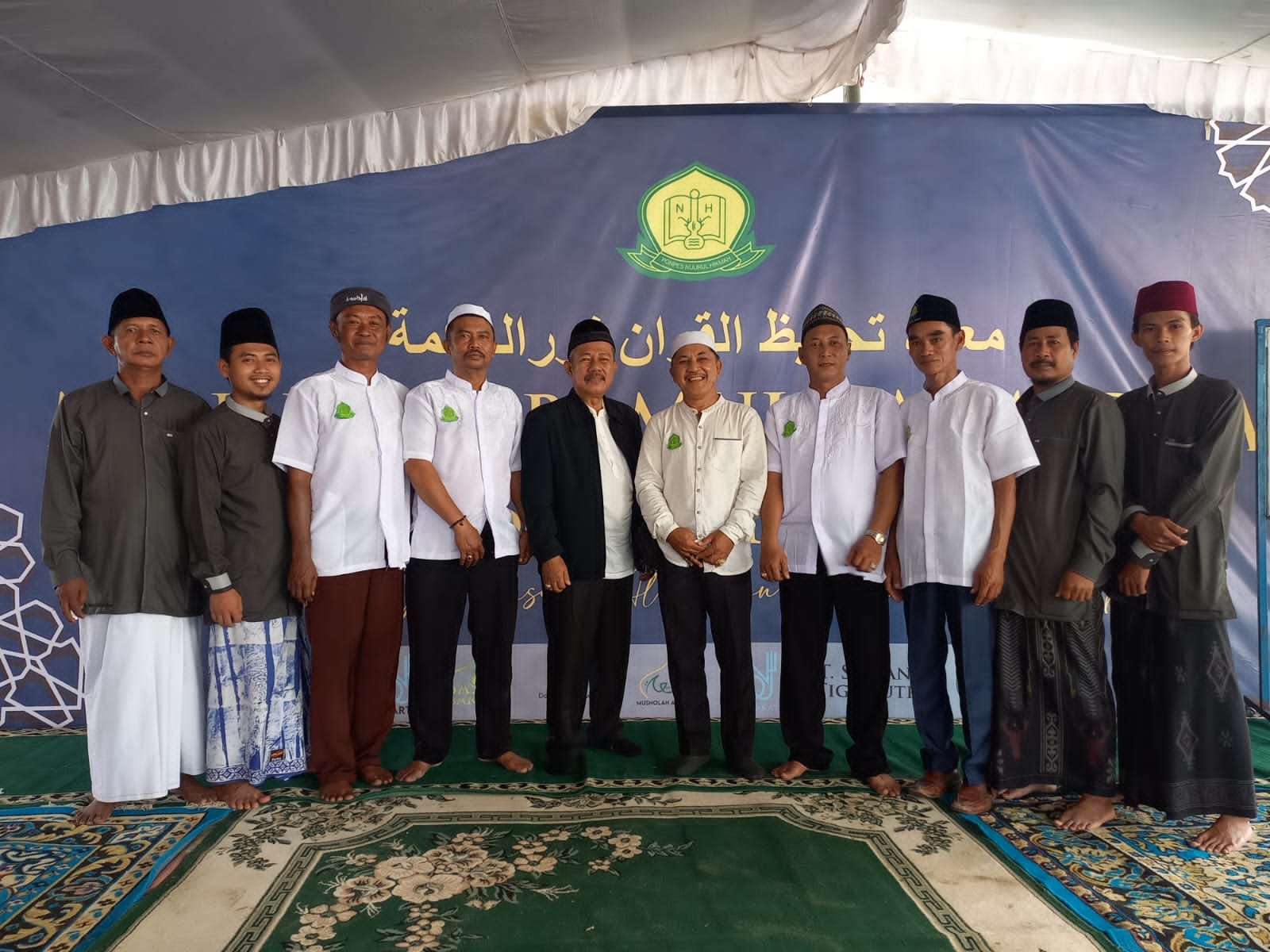 Peringatan Maulid Nabi Muhammad SWT Dan Wisuda Tahfidz Qur,an 30 Juz Peringatan Maulid Nabi Muhammad SWT Dan Wisuda Tahfidz Qur,an 30 Juz
