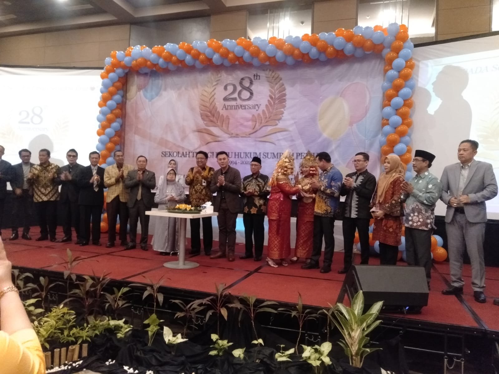 Anniversary 28 tahun Perguruan Tinggi Swasta (PTS) Sekolah Tinggi Ilmu Hukum Sumpah Pemuda (STIHPADA),Terus Memperjuangkan Dan Memperkuatkan STIHPADA Anniversary 28 tahun Perguruan Tinggi Swasta (PTS) Sekolah Tinggi Ilmu Hukum Sumpah Pemuda (STIHPADA),Terus Memperjuangkan Dan Memperkuatkan STIHPADA