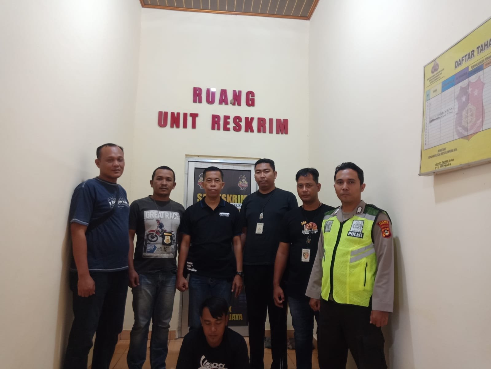 Keroyok Pengurus Mobil Sawit Inisial A Di Amankan Tim Macan Komering Polsek Lempuing Jaya Polres OKI Keroyok Pengurus Mobil Sawit Inisial A Di Amankan Tim Macan Komering Polsek Lempuing Jaya Polres OKI