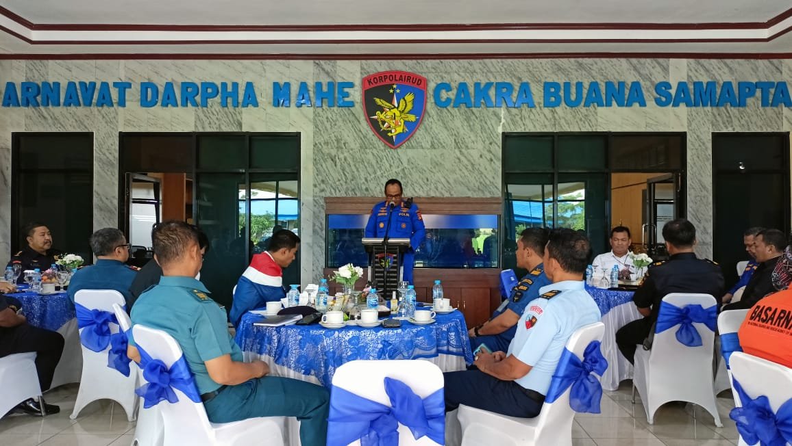 Pertemuan dengan komunitas maritim di wilayah sumsel Pertemuan dengan komunitas maritim di wilayah sumsel