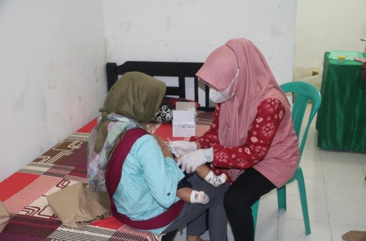 WUJUDKAN KESEHATAN IBU DAN ANAK,YONIF RAIDER 200/BN GELAR POSYANDU RUTIN WUJUDKAN KESEHATAN IBU DAN ANAK,YONIF RAIDER 200/BN GELAR POSYANDU RUTIN