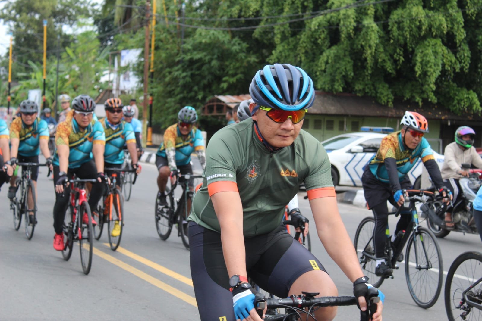 Dandim 0402/OKI Gowes Bersama Pangdam II Sriwijaya Dandim 0402/OKI Gowes Bersama Pangdam II Sriwijaya