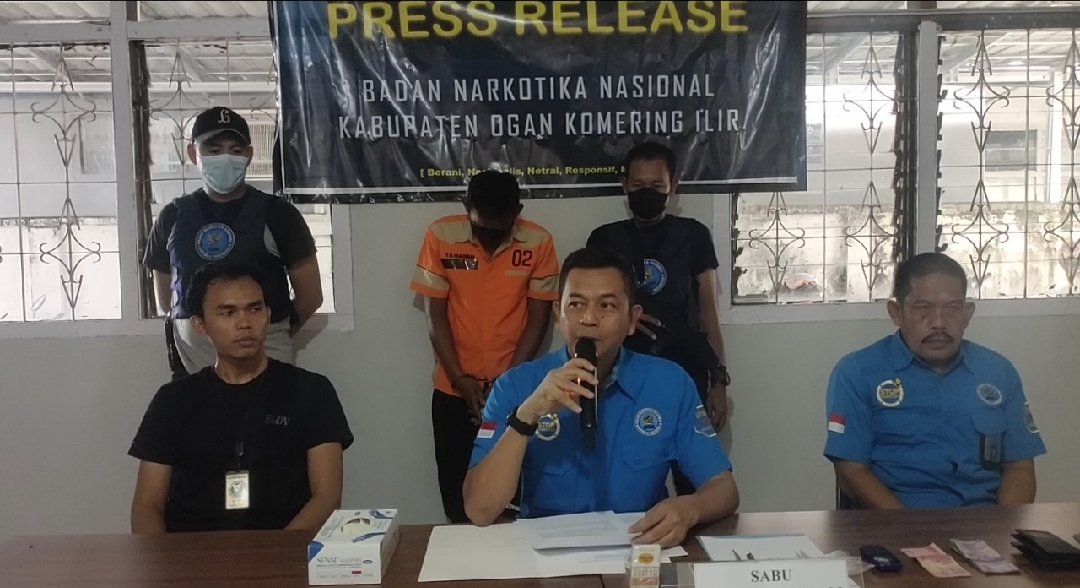 BNNK OKI Amankan Sabu Seberat 4,10 Gram BNNK OKI Amankan Sabu Seberat 4,10 Gram