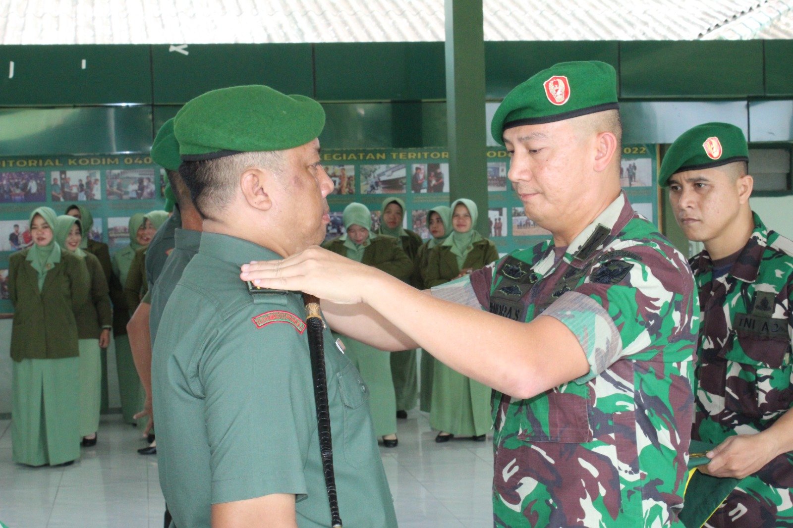 Dandim 0402/OKI Pimpin Acara Korps Raport Kenaikan Pangkat Dandim 0402/OKI Pimpin Acara Korps Raport Kenaikan Pangkat