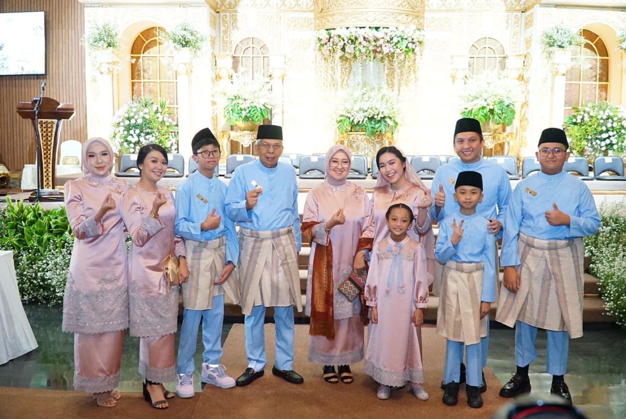 Gubernur Sumsel Herman Deru Hadiri Peresmian Graha Limbersa Sekaligus Tasyakuran Cucu Wagub Mawardi Yahya Gubernur Sumsel Herman Deru Hadiri Peresmian Graha Limbersa Sekaligus Tasyakuran Cucu Wagub Mawardi Yahya