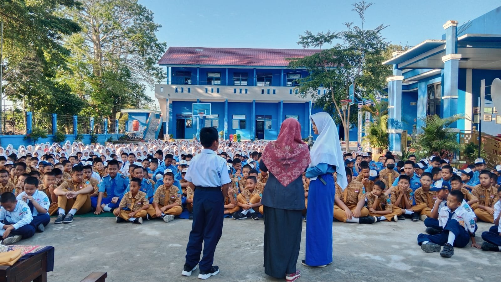 SMPN 1 Kayuagung Hadirkan Ucu Diana Sari S.pd.i,CT.IMTC Sang Motivator Pendidikan SMPN 1 Kayuagung Hadirkan Ucu Diana Sari S.pd.i,CT.IMTC Sang Motivator Pendidikan