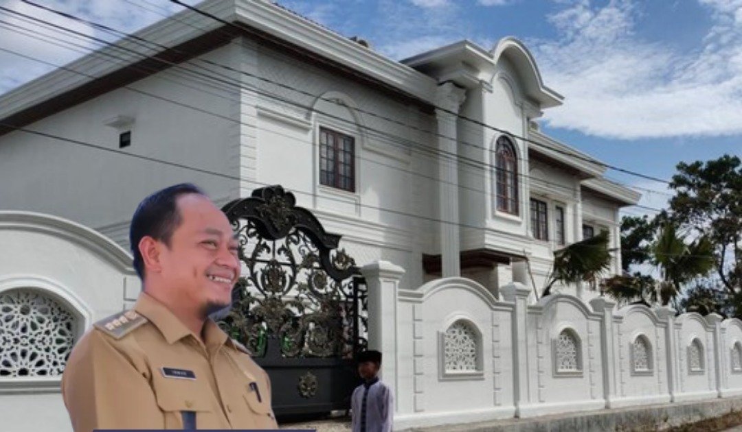 Gaya Hidup Mewah Camat Kemuning jadi Sorotan. Ratu Dewa : Kita Tunggu Laporan Inspektorat Gaya Hidup Mewah Camat Kemuning jadi Sorotan. Ratu Dewa : Kita Tunggu Laporan Inspektorat