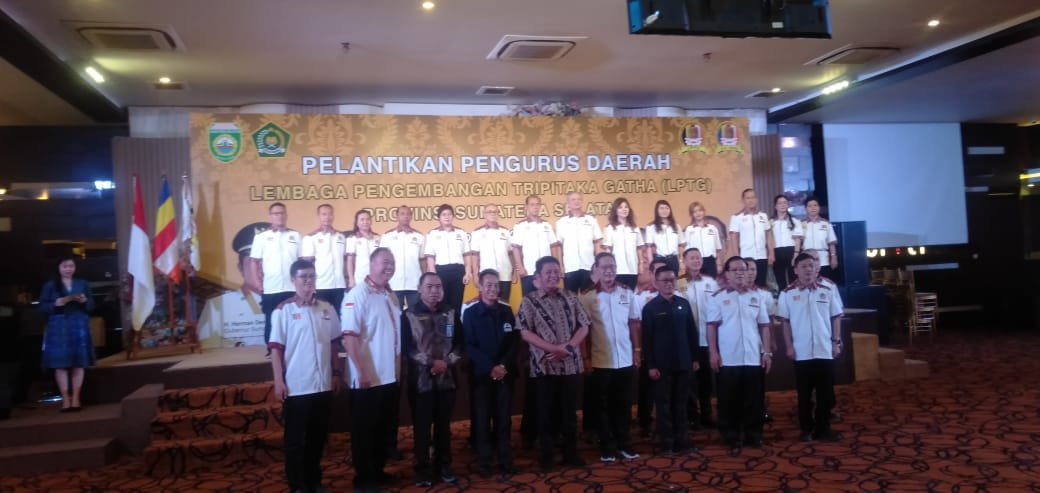 Pelantikan Pengurus Daerah Lembaga Perkembangan Tripitaka Gatha Sumsel Berlansung Dengan Hidmat