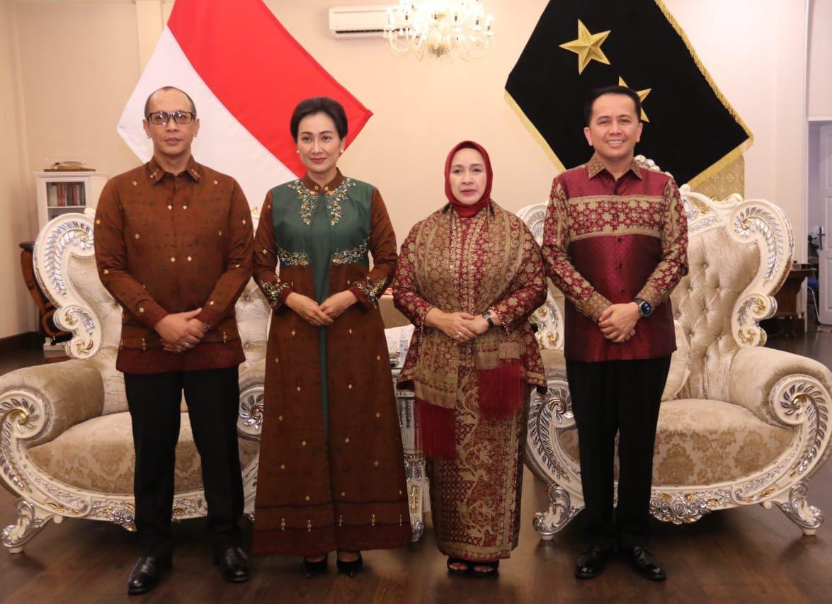 Kapolda Sumsel Himbau, Agar Masyarakat Memprioritaskan Keamanan Jelang Perayaan Tahun Baru 2024 Kapolda Sumsel Himbau, Agar Masyarakat Memprioritaskan Keamanan Jelang Perayaan Tahun Baru 2024