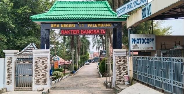 Menjelang PURNA BAKTI, Salah Satu Oknum Kepsek SMA N Di-Kota Palembang DIDUGA Menyelewengkan Dana SWADAYA Pembangunan Masjid Disekolah Menjelang PURNA BAKTI, Salah Satu Oknum Kepsek SMA N Di-Kota Palembang DIDUGA Menyelewengkan Dana SWADAYA Pembangunan Masjid Disekolah