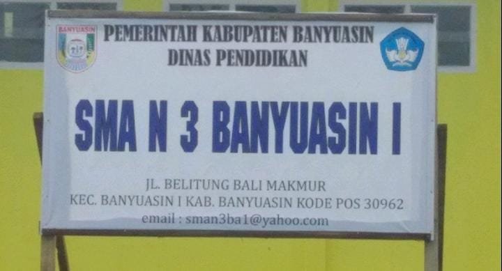 Diduga Tak Terima Dikonfirmasi ” Oknum Kepsek SMAN 3 Banyuasin 1 Dan Dulurnya Mengintervensi Wartawan “ Diduga Tak Terima Dikonfirmasi ” Oknum Kepsek SMAN 3 Banyuasin 1 Dan Dulurnya Mengintervensi Wartawan “