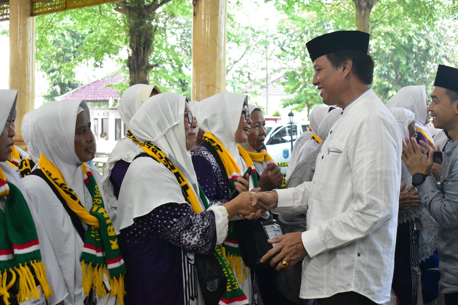 227 Calon Jemaah Haji OKI Diberangkatkan 227 Calon Jemaah Haji OKI Diberangkatkan