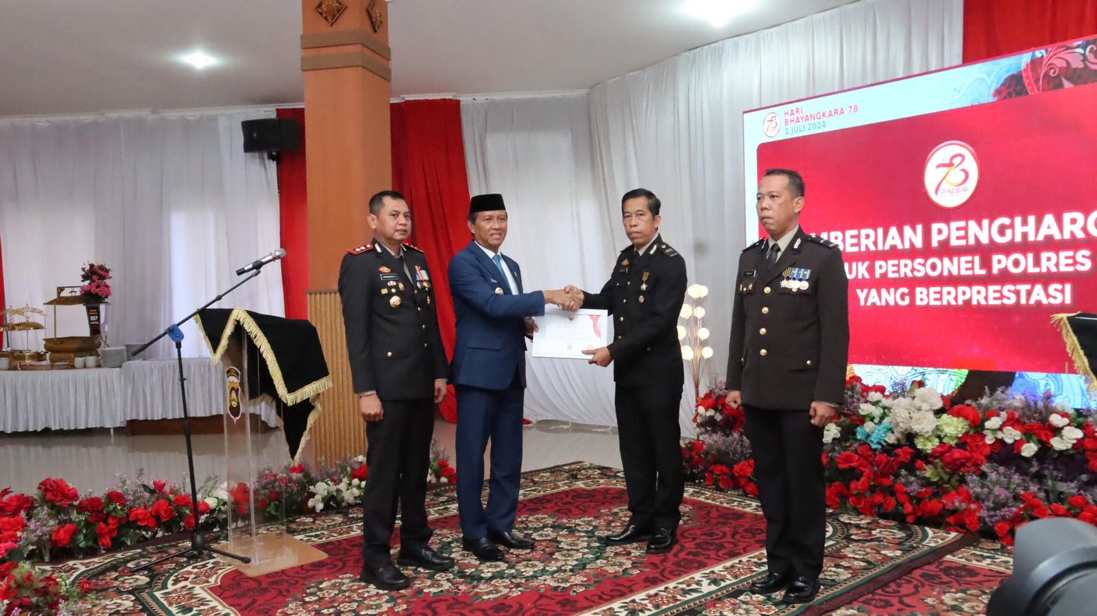 Macan Komering Polres OKI mendapatkan penghargaan di Hari Ulang Tahun Bhayangkara ke-78 Macan Komering Polres OKI mendapatkan penghargaan di Hari Ulang Tahun Bhayangkara ke-78