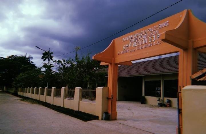 Diduga Oknum Guru SMP Negeri 53 Palembang Lakukan Pungli Terhadap Walimurid, Kepsek Blokir Nomor WhatsApp Wartawan Diduga Oknum Guru SMP Negeri 53 Palembang Lakukan Pungli Terhadap Walimurid, Kepsek Blokir Nomor WhatsApp Wartawan