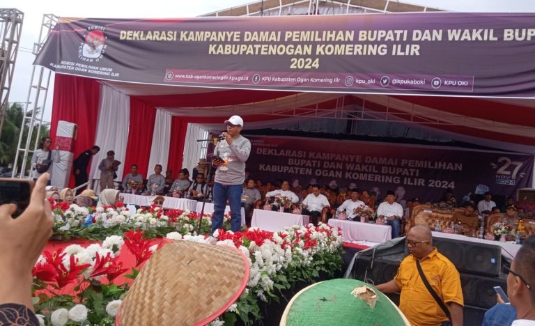 KPU OKI Gelar Deklarasi Damai, Wujudkan Pemilukada Bermartabat KPU OKI Gelar Deklarasi Damai, Wujudkan Pemilukada Bermartabat