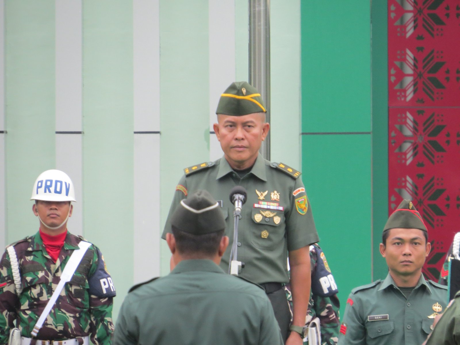 Kasdim 0402/OKI Bertindak Sebagai Irup Pada Upacara Bulanan Kasdim 0402/OKI Bertindak Sebagai Irup Pada Upacara Bulanan