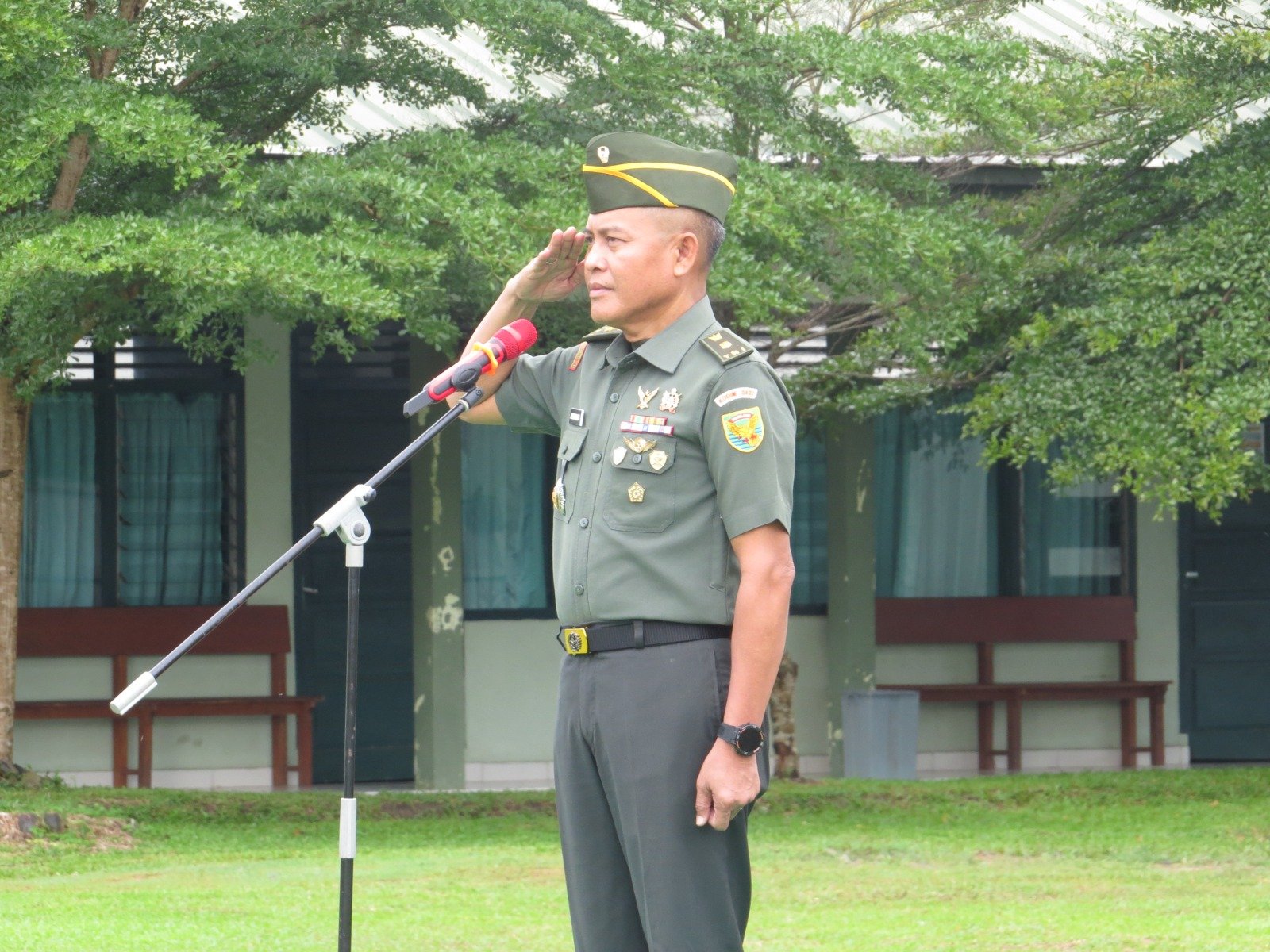 Kasdim 0402/OKI Bertindak Sebagai Irup Pada Upacara Bendera Kasdim 0402/OKI Bertindak Sebagai Irup Pada Upacara Bendera