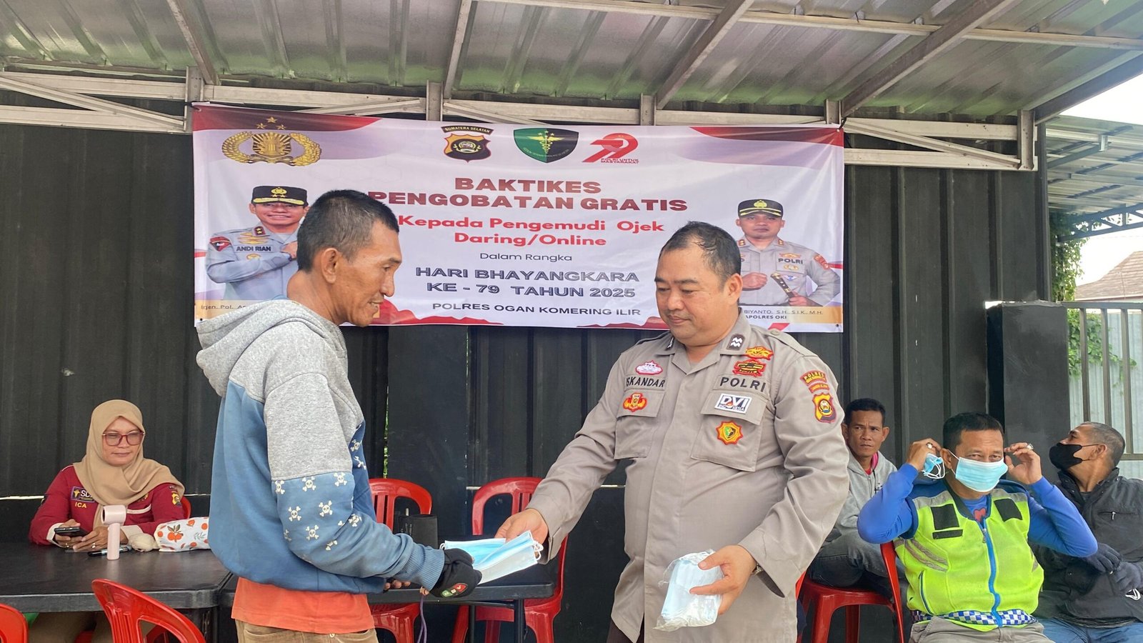 Polres OKI Gelar Cek Kesahatan Gratis Dalam Rangka HUT Bhayangkara Ke 79 Polres OKI Gelar Cek Kesahatan Gratis Dalam Rangka HUT Bhayangkara Ke 79